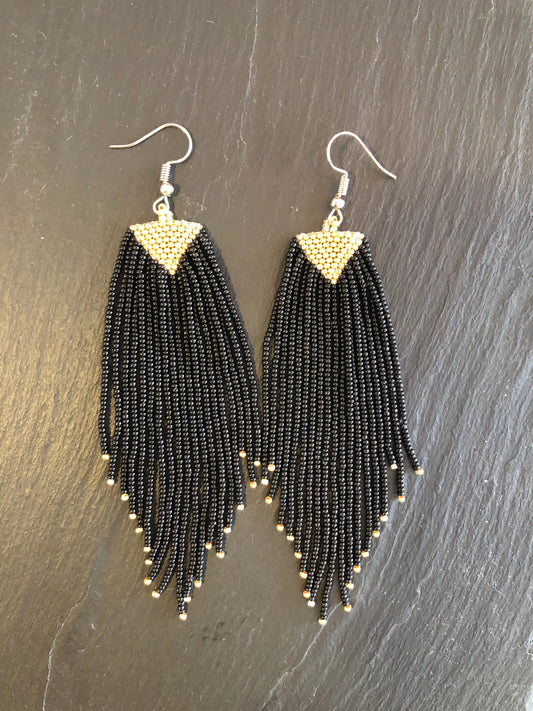 Aretes chaquira méxico boho Negro y dorado